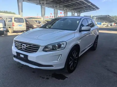 Volvo XC60 2015 — фото 1