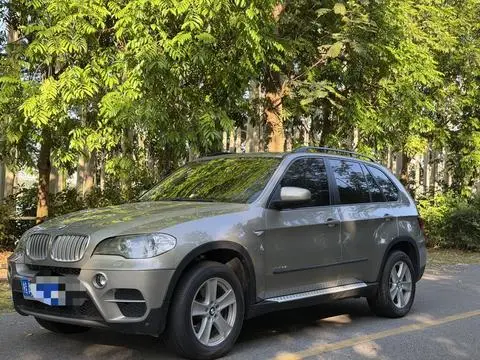 BMW X5 2011