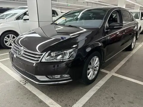 Volkswagen Magotan 2015