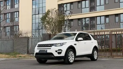 Land Rover Discovery Sport 2016