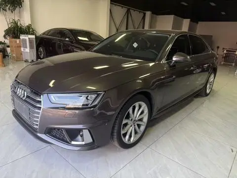 Audi A4L 2019
