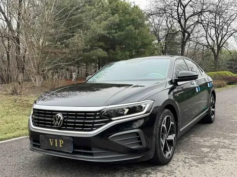 Volkswagen Passat 2024
