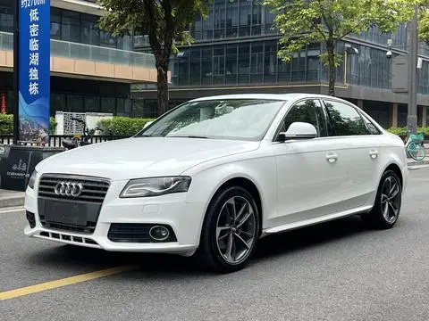 Audi A4L 2012