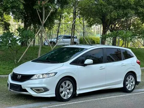 Honda Jade 2016