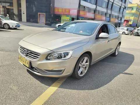 Volvo S60 2015