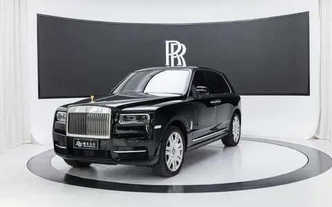 Rolls Royce Cullinan 2018