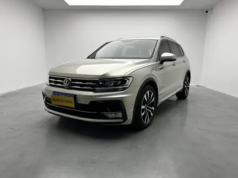 Volkswagen Tiguan L 2021
