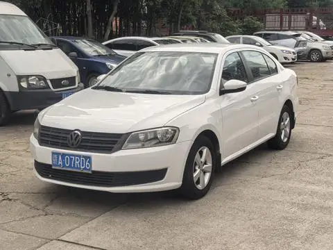 Volkswagen Lavida 2015
