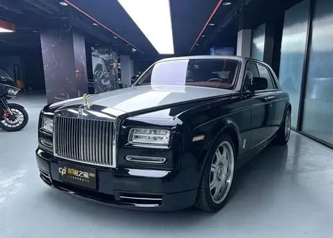 Rolls Royce 幻影 2013