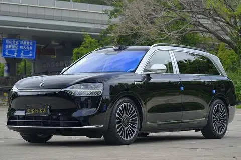 AITO M9 2025