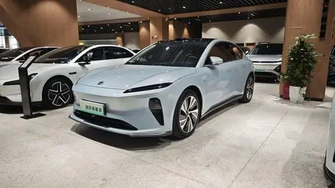 NIO ET5 2022