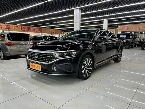 Volkswagen Passat 2024