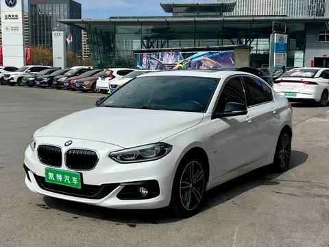 BMW 1 Series 2018