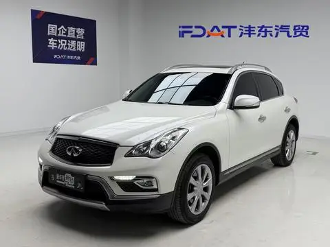 Infiniti QX50 2015