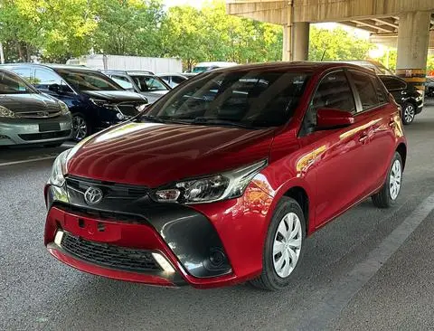 Toyota YARIS L 2020 — фото 1