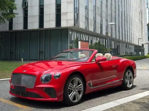 Bentley 欧陆 2019 — фото 1