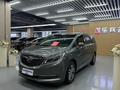 Buick GL8 2017