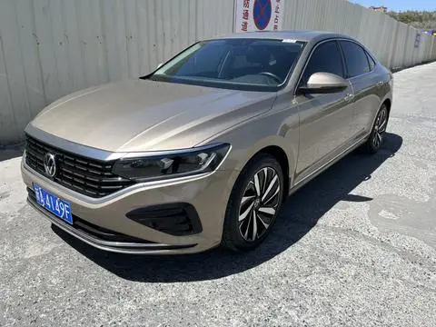 Volkswagen Passat 2022