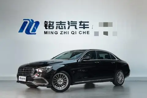 Mercedes-Benz E-Class 2023 — фото 1