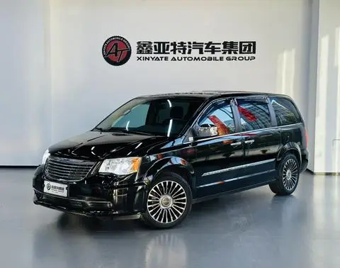 Chrysler Grand Caravan 2013