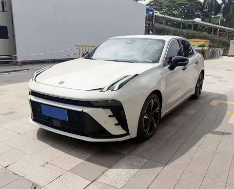 Lynk & Co 03 2023