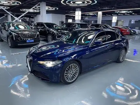 Alfa Romeo Giulia朱丽叶 2017