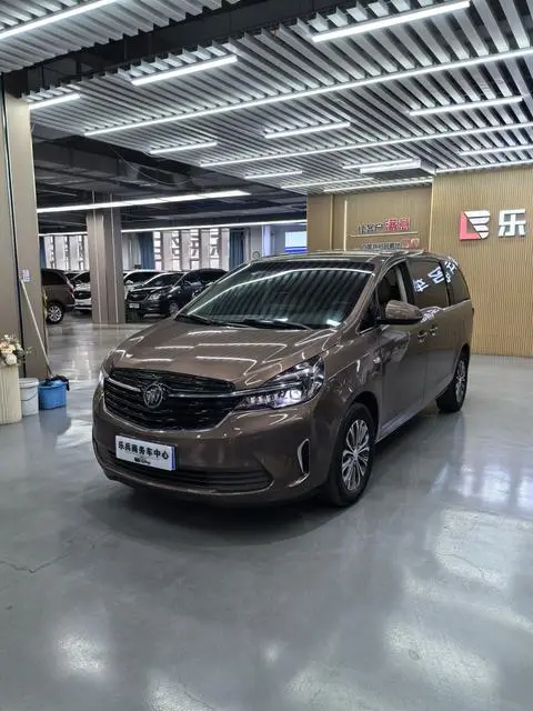Buick GL8 2021