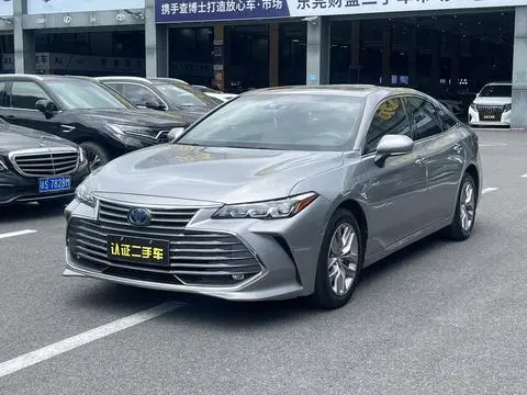 Toyota 亚洲龙 2019 — фото 1