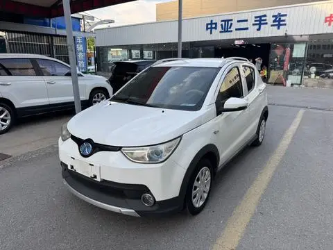 BAIC EC 2017