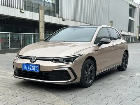 Volkswagen Golf 2022