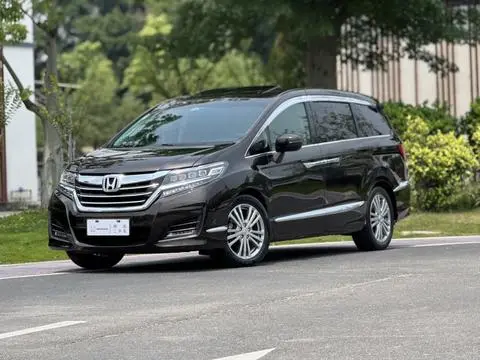 Honda 艾力绅 2016