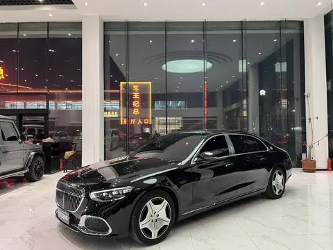 Mercedes-Benz 迈巴赫S-Class 2024