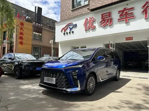 Buick GL8 PHEV 2024
