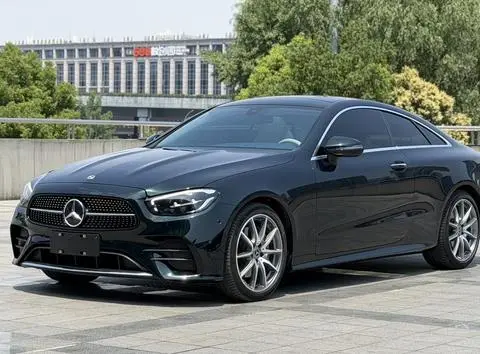 Mercedes-Benz E-Class 2023