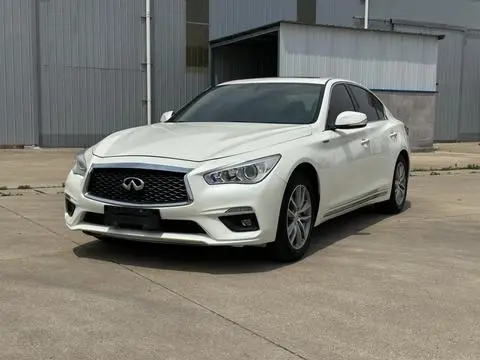 Infiniti Q50L 2018