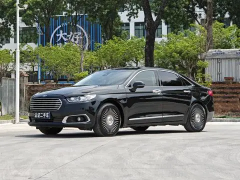 Ford 金牛座 2016