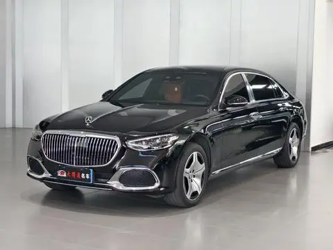 Mercedes-Benz 迈巴赫S-Class 2023