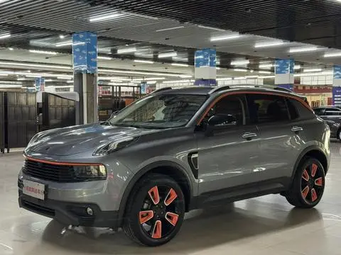 Lynk & Co 01 2019
