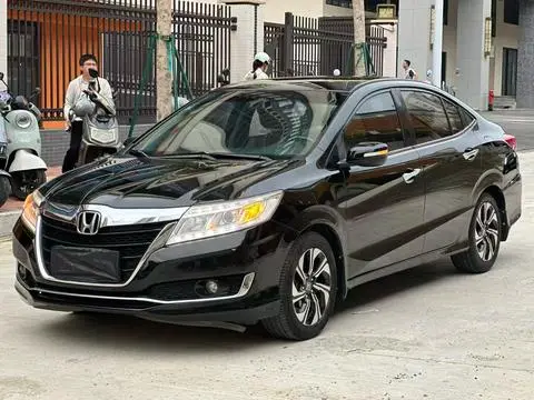 Honda Crider 2017