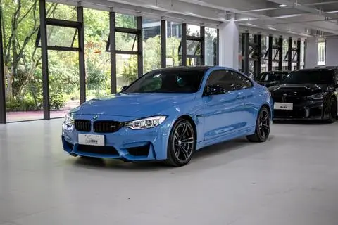 BMW M4 2014
