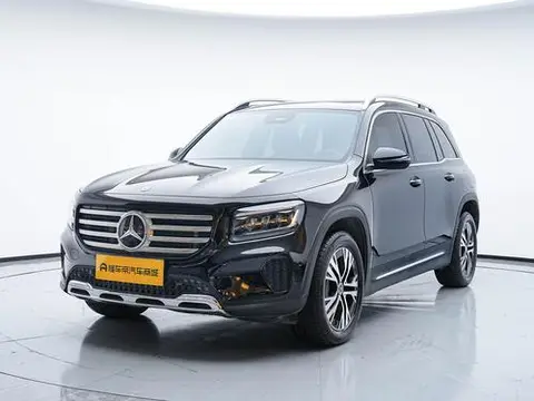 Mercedes-Benz GLB 2025