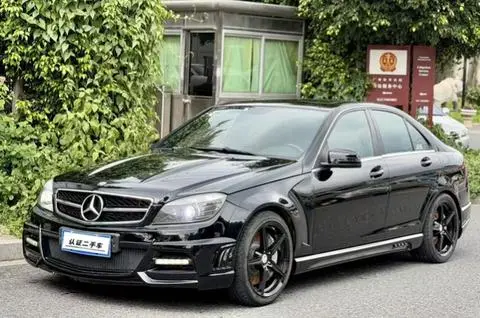 Mercedes-Benz C-Class AMG 2010