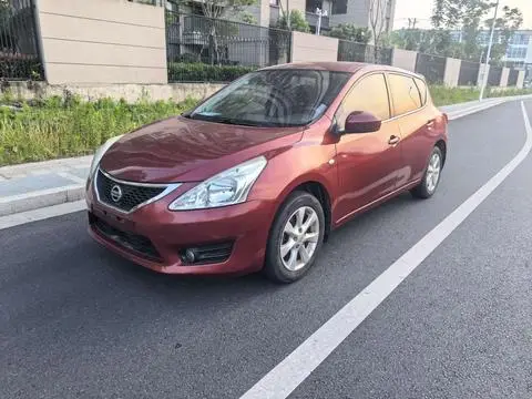 Nissan 骐达TIIDA 2013