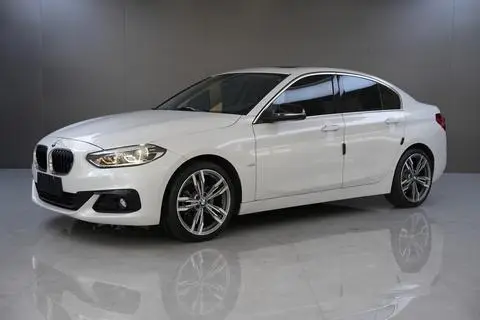 BMW 1 Series 2018