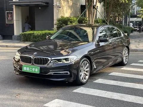 BMW 5 Series PHEV 2019