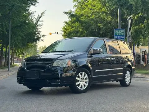 Chrysler Grand Caravan 2013