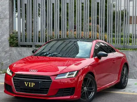 Audi TT 2015