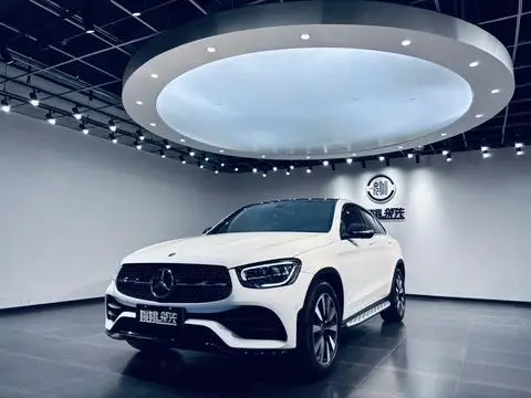 Mercedes-Benz GLC轿跑 2020