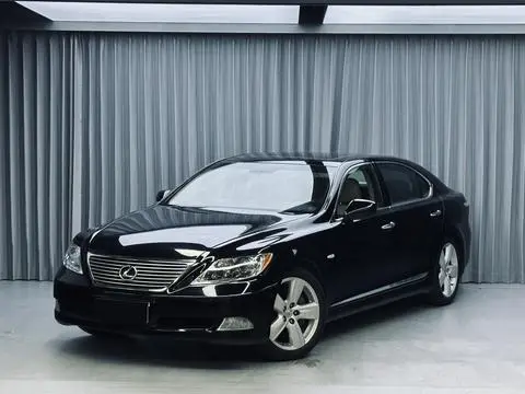Lexus LS 2006
