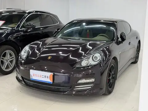 Porsche Panamera 2012